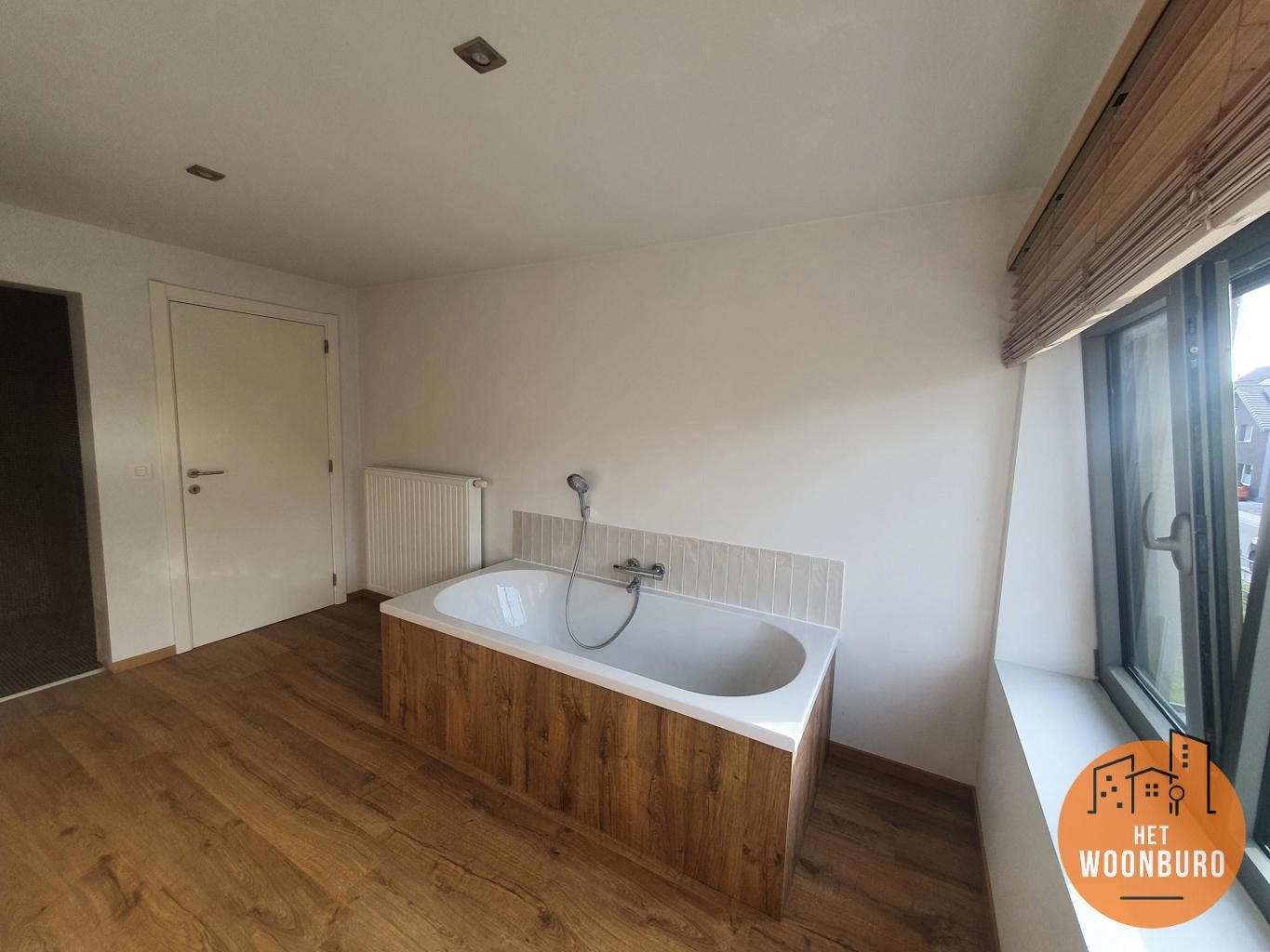 Woning (HOB) met tuin foto 23