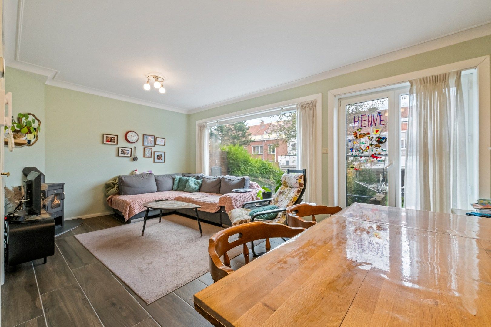 Goed gelegen gerenoveerd woonhuis foto 3