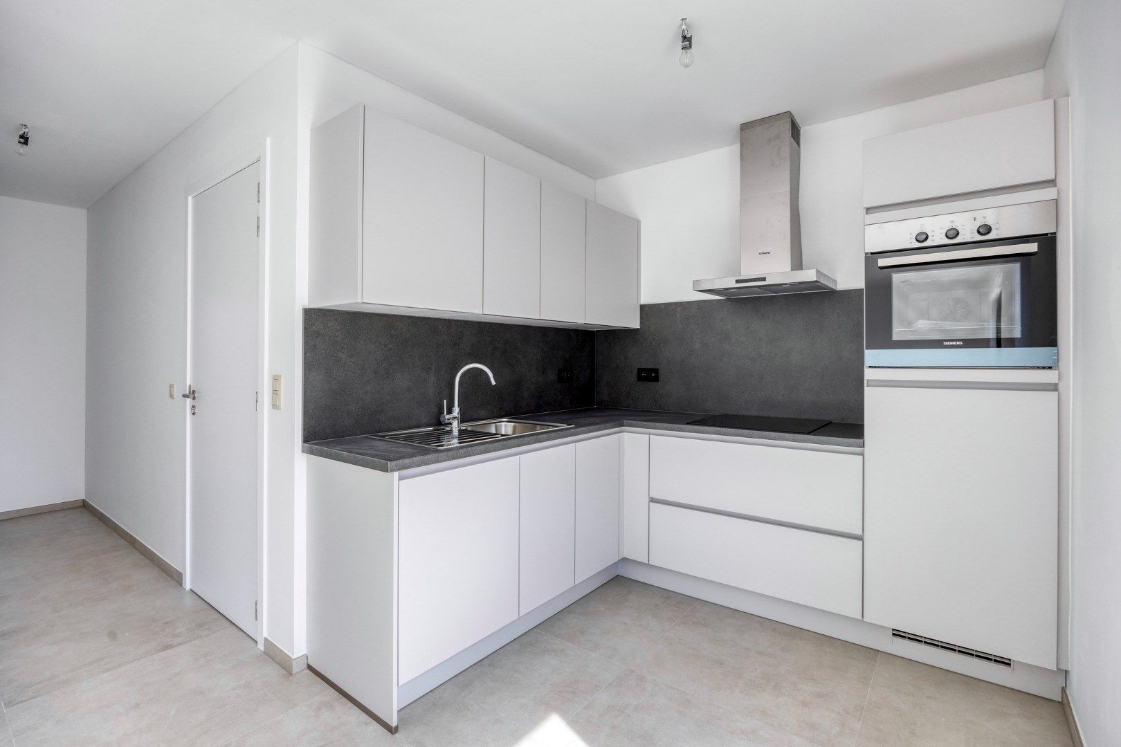 Prachtig nieuwbouwappartement met 2 slpks in het centrum van Mol !  foto 7