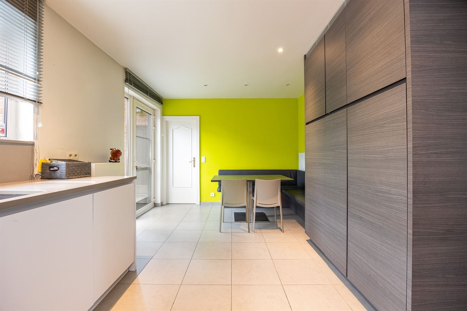 gerenoveerde landelijke woning in rustige wijk te Humbeek foto 8