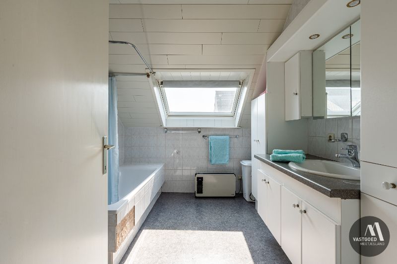 Verrassend ruime woning op een toffe ligging foto 10