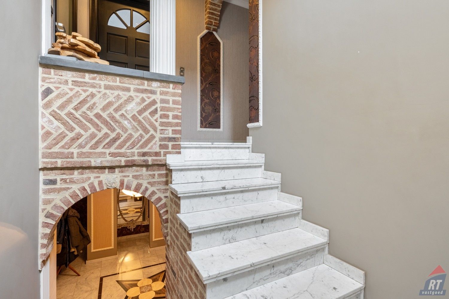 Exclusieve Spaanse villa met karakter en ruimte midden in het groen foto 20