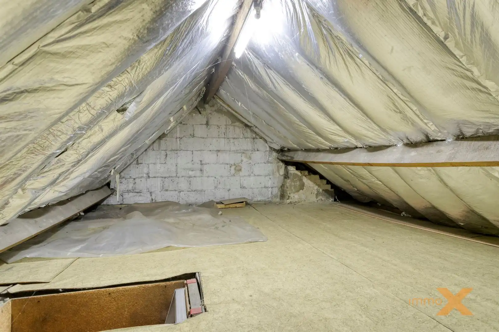 CHARMANTE WONING MET 4 SLAAPKAMERS!! foto 18