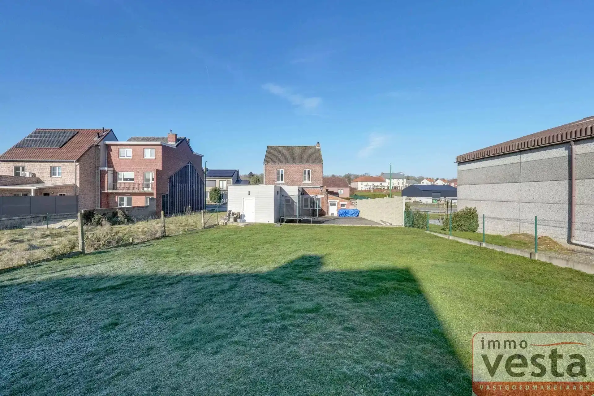 Ruime, instapklare woning op goede locatie foto 25