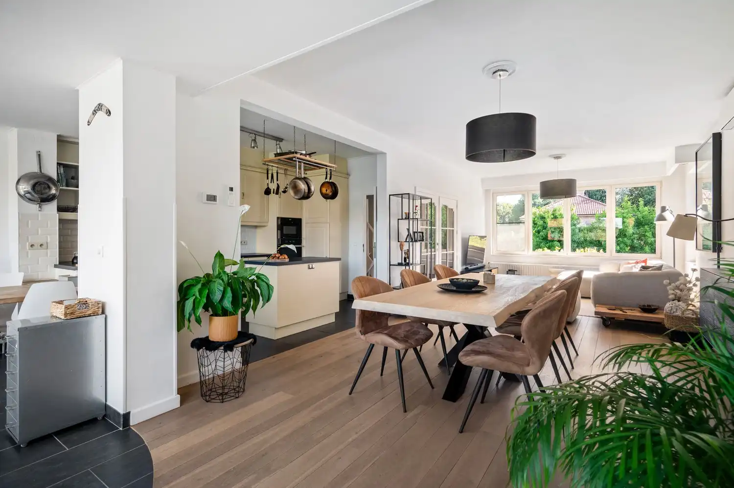 Woning met 4 slpkrs en gezellige tuin te Lier foto 9