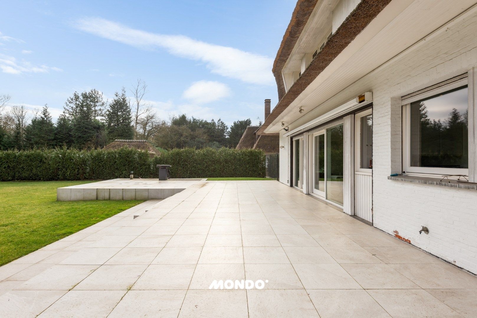 Karaktervolle villa met luxueus poolhouse, sauna en riante tuin – Toplocatie in Brasschaat foto 8