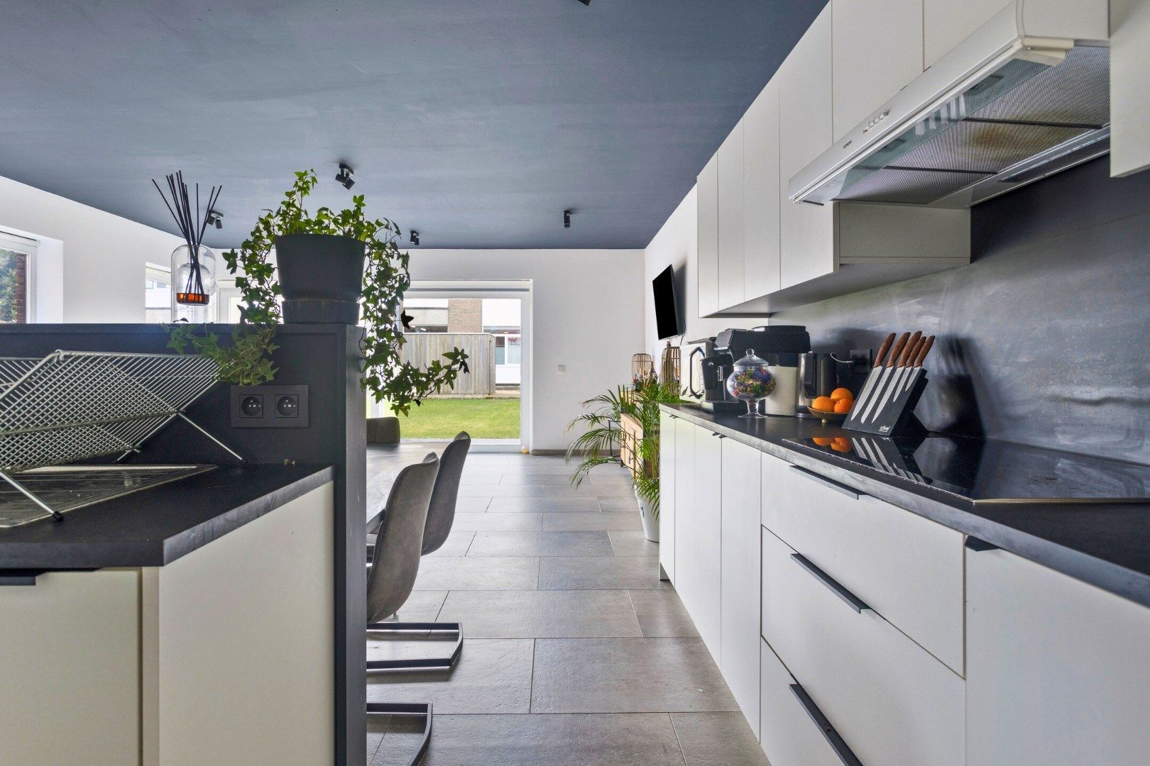 Ruime nieuwbouw met home-office, 3 slaapkamers, tuin met uitweg & garage. (aankoop aan 2% mogelijk!) foto 11