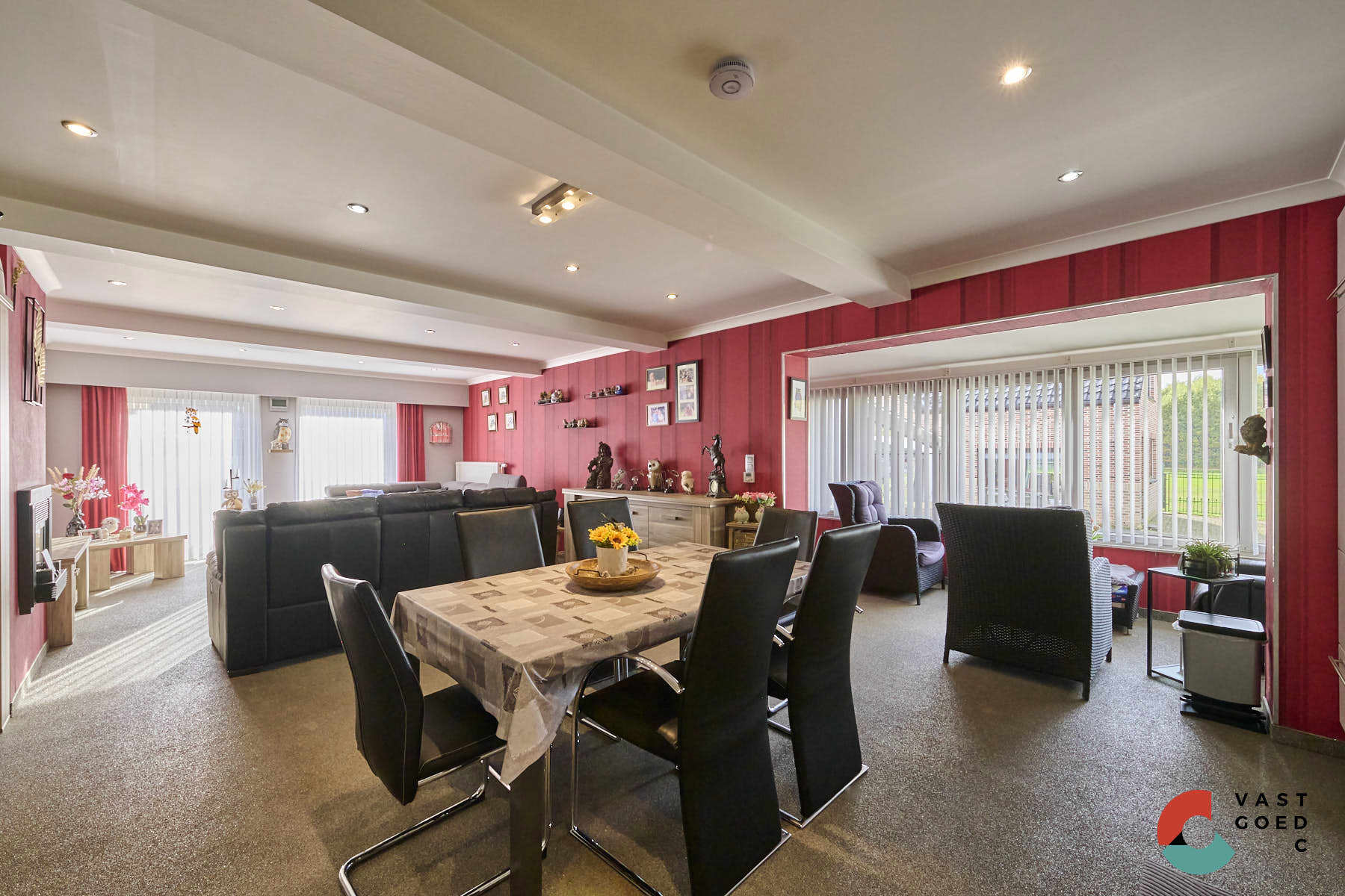 Ruime woning in een rustige gelegen wijk foto 10