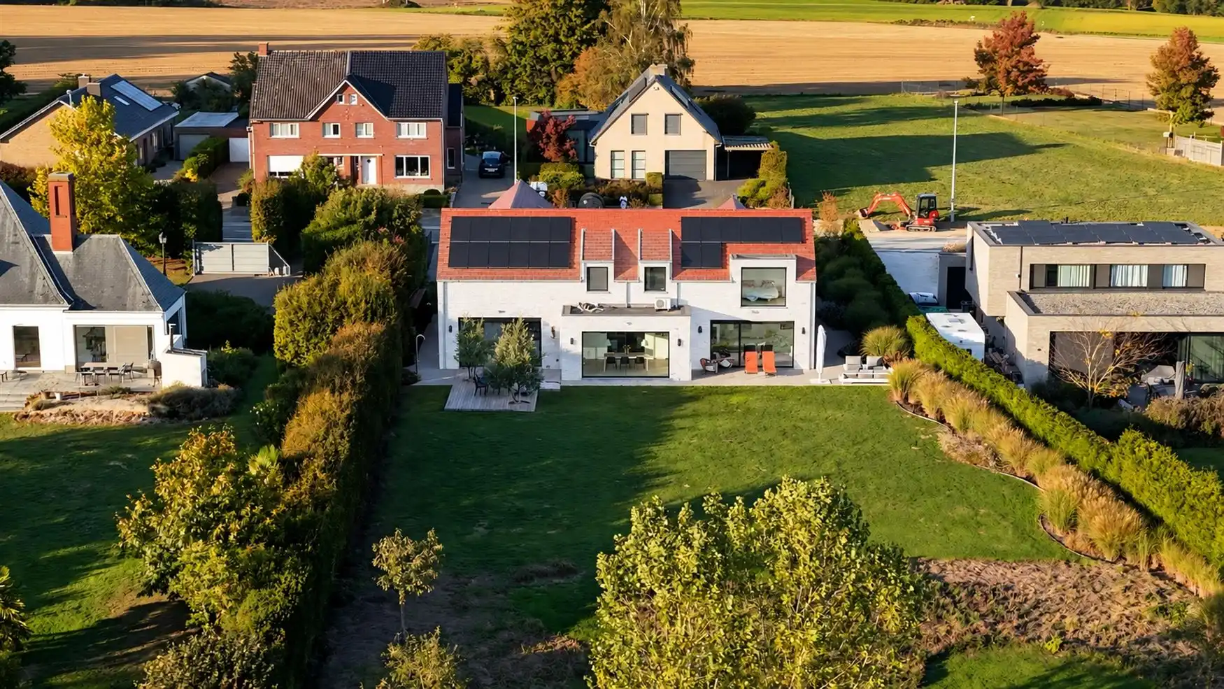Ruime villa met weids uitzicht in Moregem foto 19