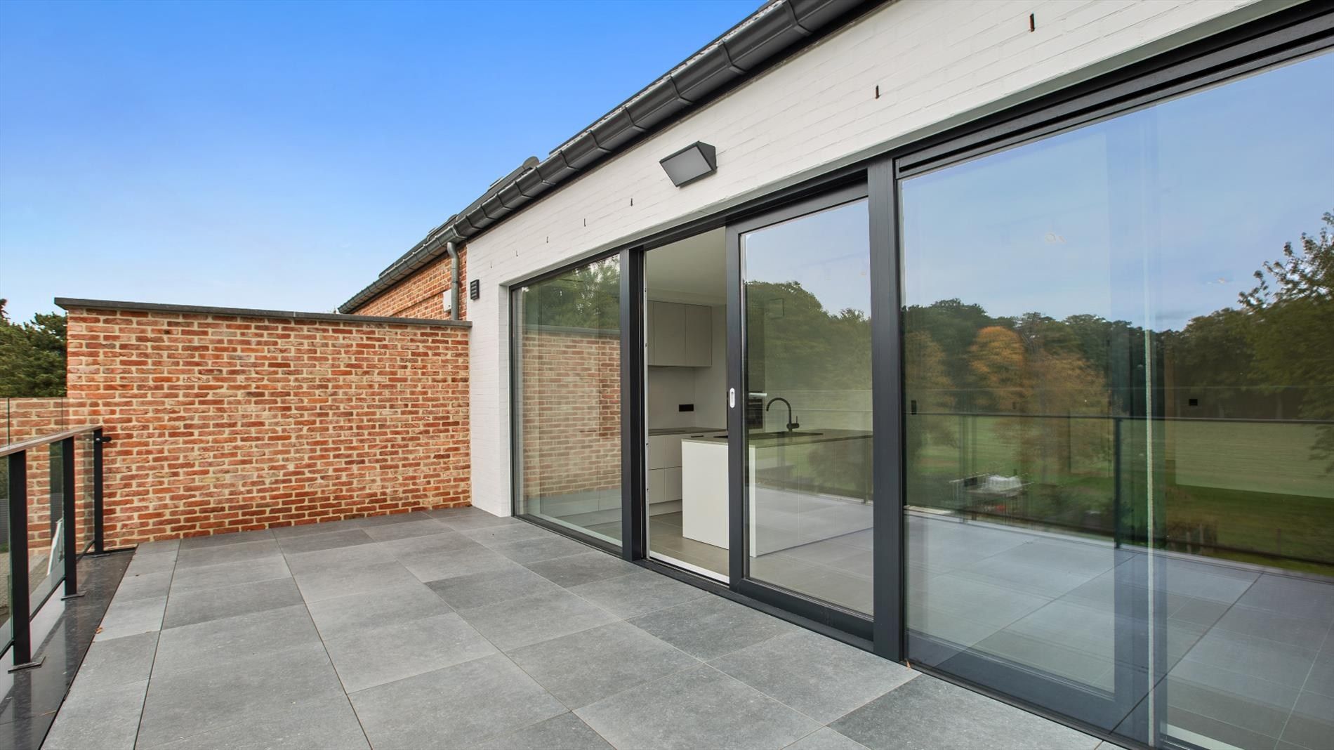 LINDEN appartement 1 slk + groot terras foto 2