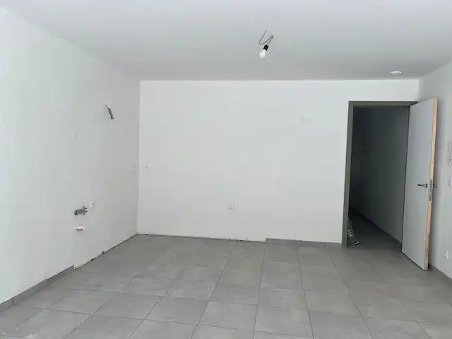 Gelijkvloers appartement te koop Genk foto 2