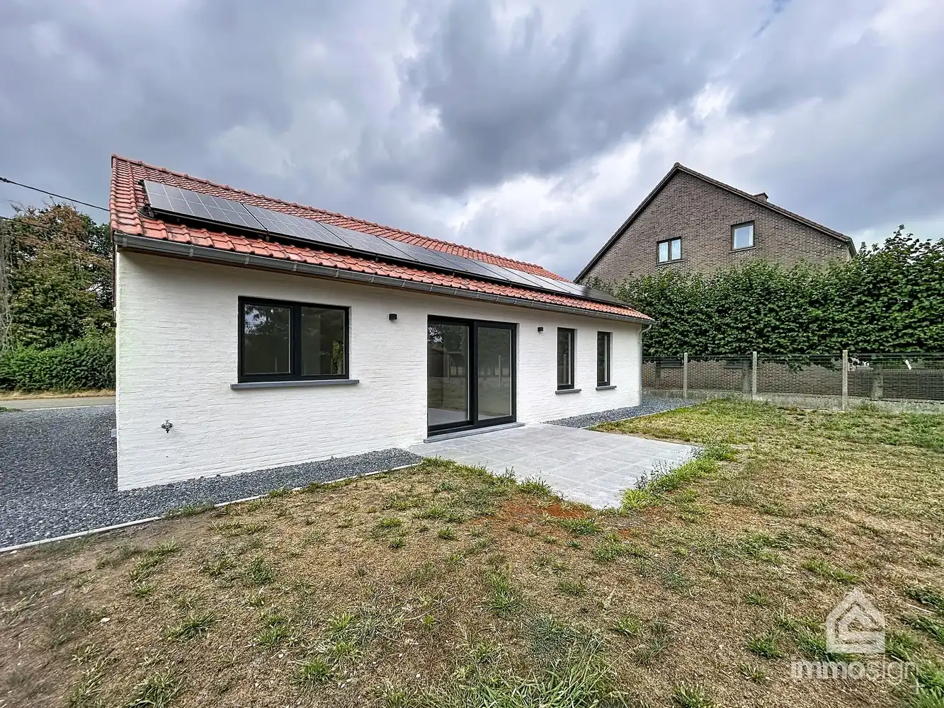 Gerenoveerde gelijkvloerse woning op ruim perceel in Peer! foto 26