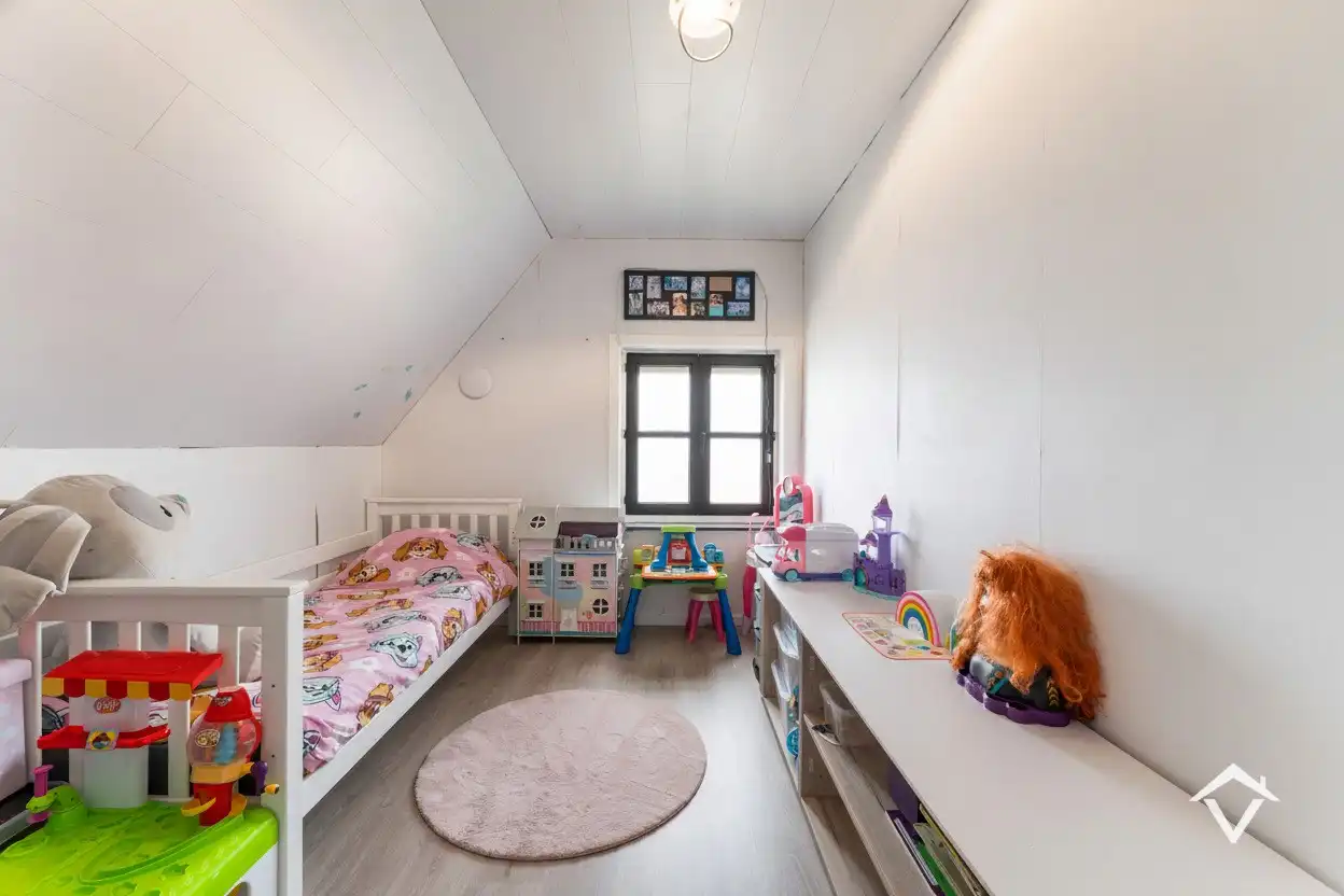 Landelijke gezinswoning met rustige ligging, 3 slaapkamers en een inpandige garage foto 15