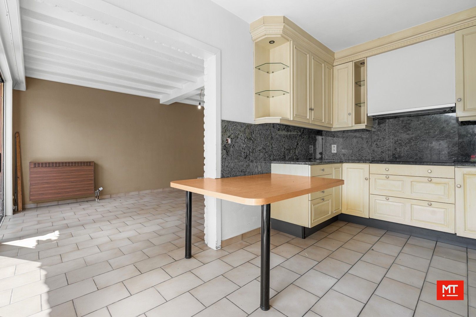 Huis met atelier te koop in Beselare foto 6