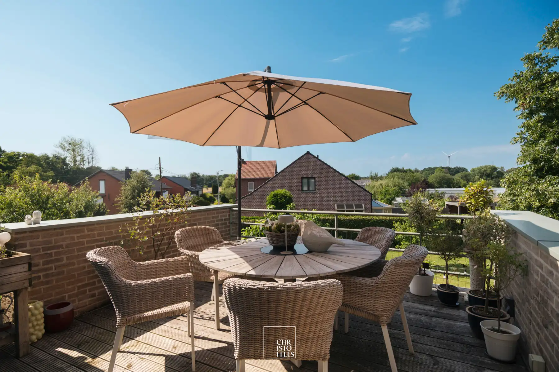 Ruime woning in Bilzen met veel woon- en werkmogelijkheden!  foto 5
