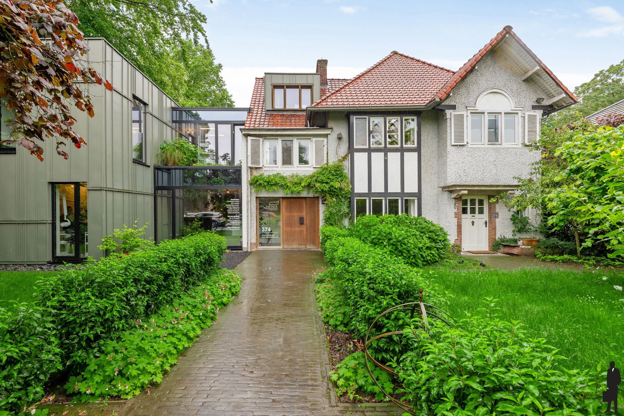 Zeer ruime woning (ca.250m²) met 6 slaapkamers & 2 badkamers foto 28
