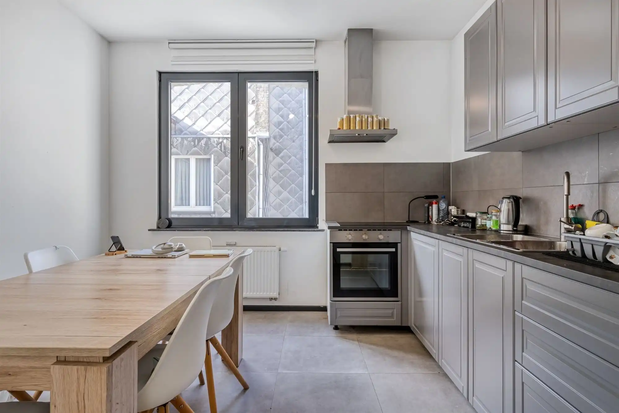 Ruime kangoeroe woning met 5 slk + 2 badk + terras in Lier foto 17