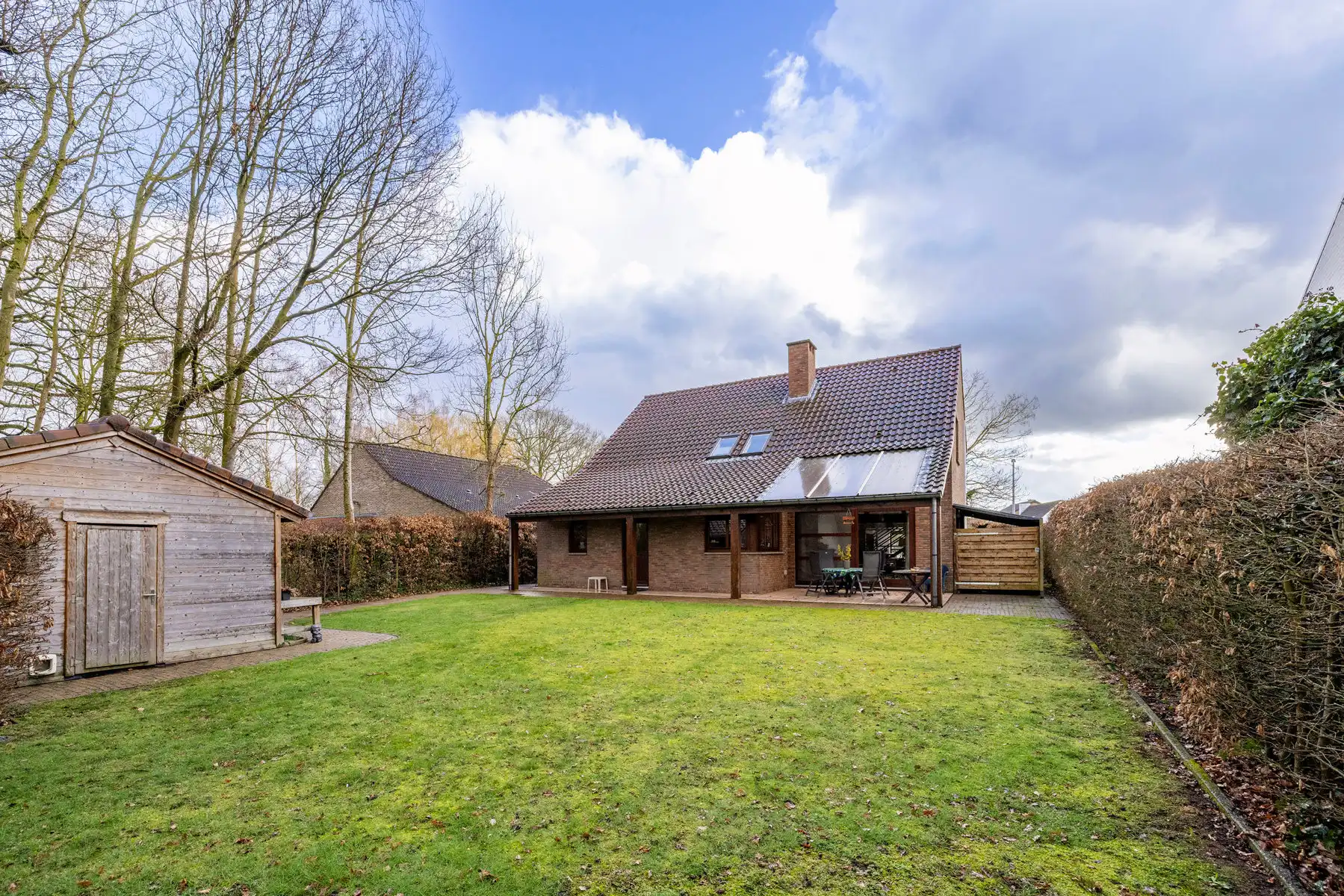 OB met 4 slpk, garage en tuin gelegen in doodlopende straat foto 14