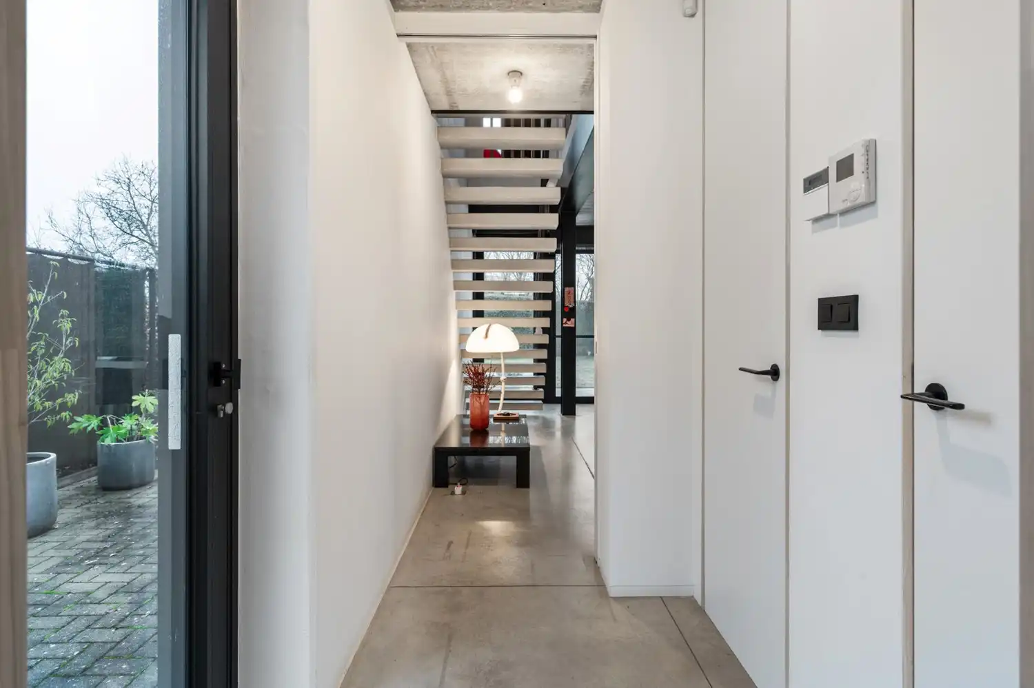 RECENTE HANDELSWONING OP COMMERCIELE LIGGING! foto 26