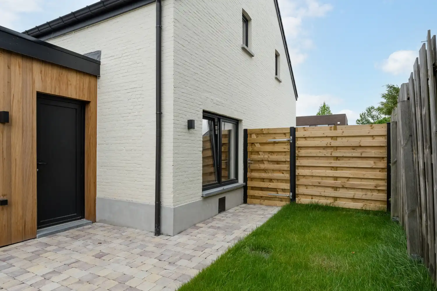 Leuke gerenoveerde en instapklare woning  met 2 slaapkamers foto 24