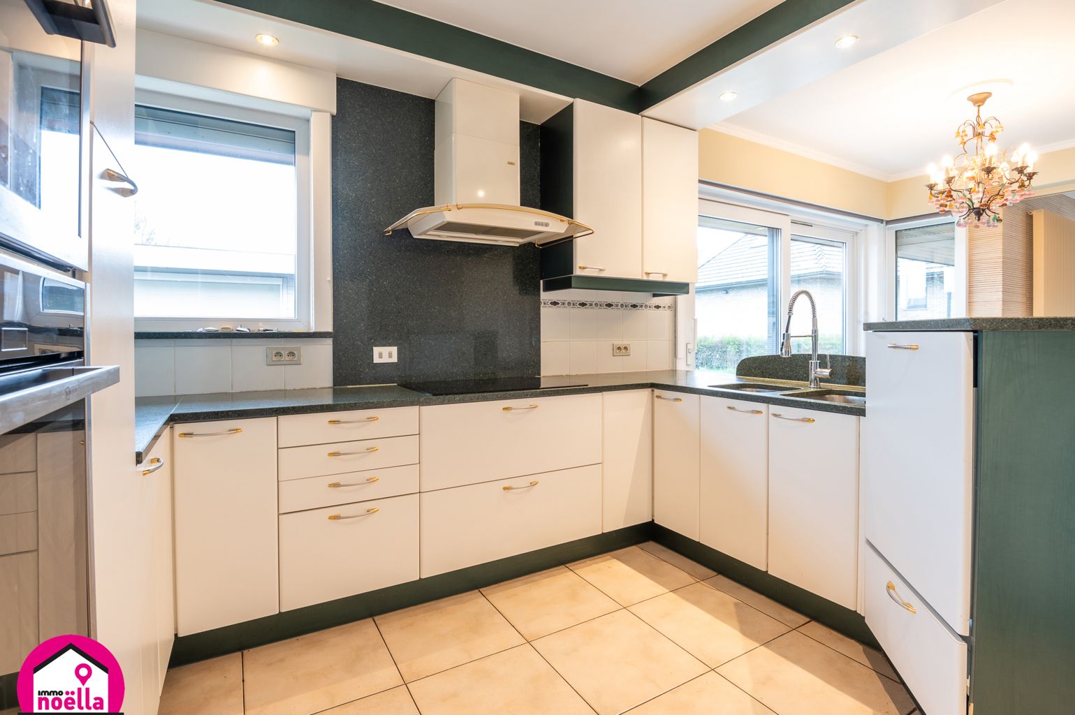 TE HUUR LUXUEUZE VILLA TE WESTENDE! foto 7