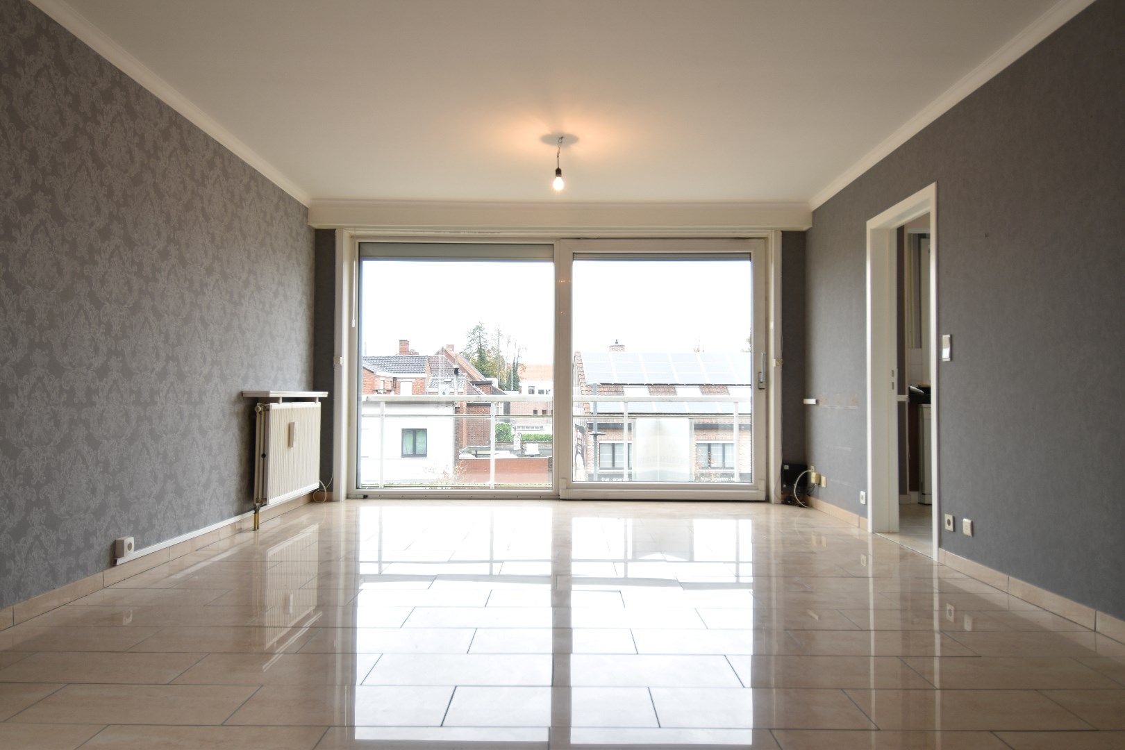 Instapklaar 2-slaapkamerappartement mét kelderberging op een toplocatie te Gullegem foto 5