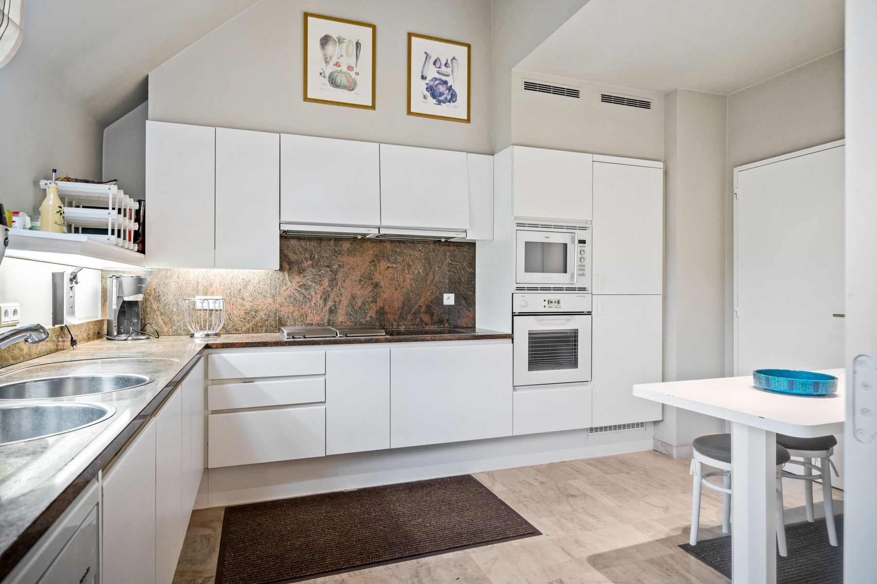 Ruim duplex appartement in het centrum van Schilde foto 13