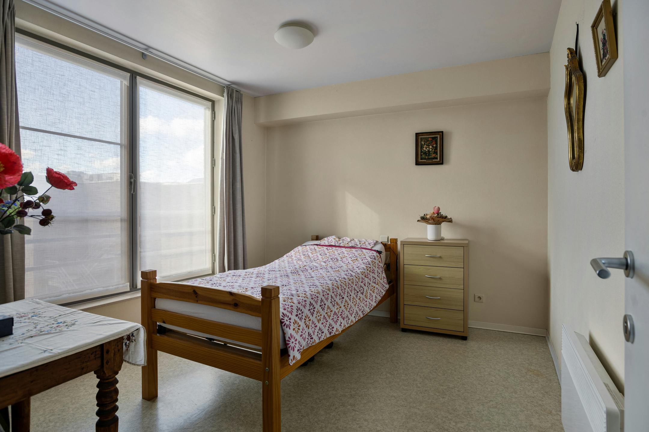 Verhuurd 2 kamerappartement te koop in de Veurnestraat in Poperinge foto 11