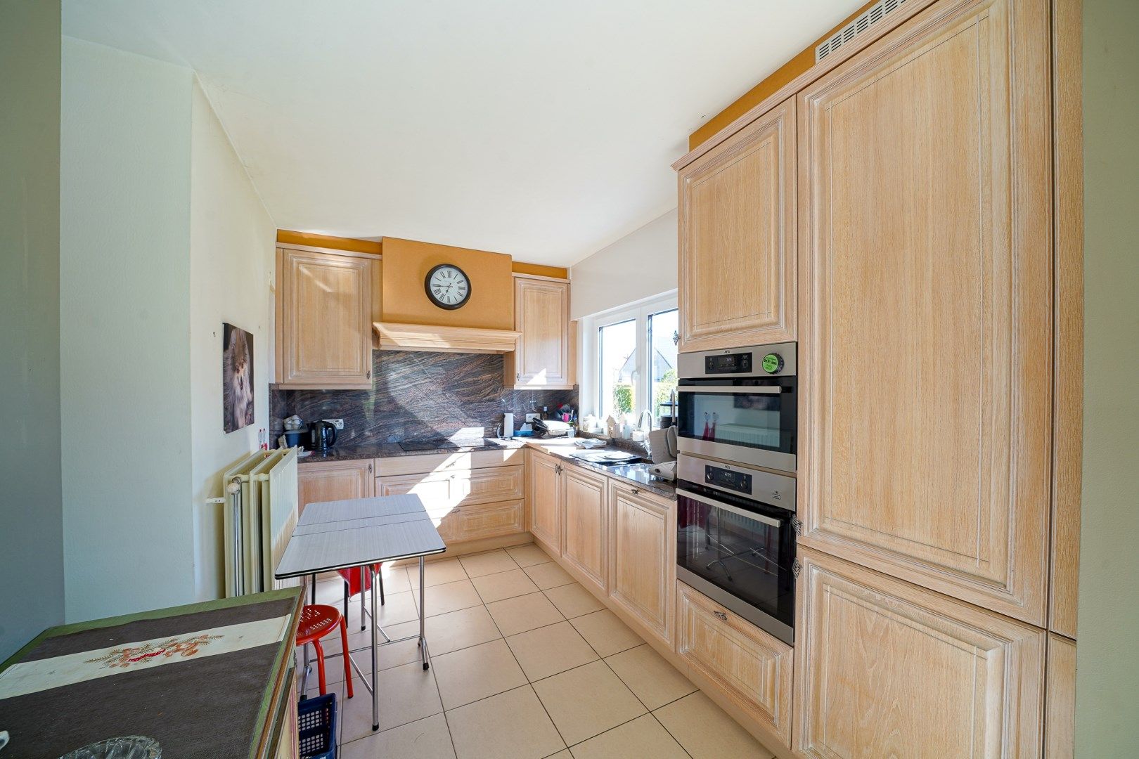 Ruime woning in Oudenburg met zongerichte tuin foto 9