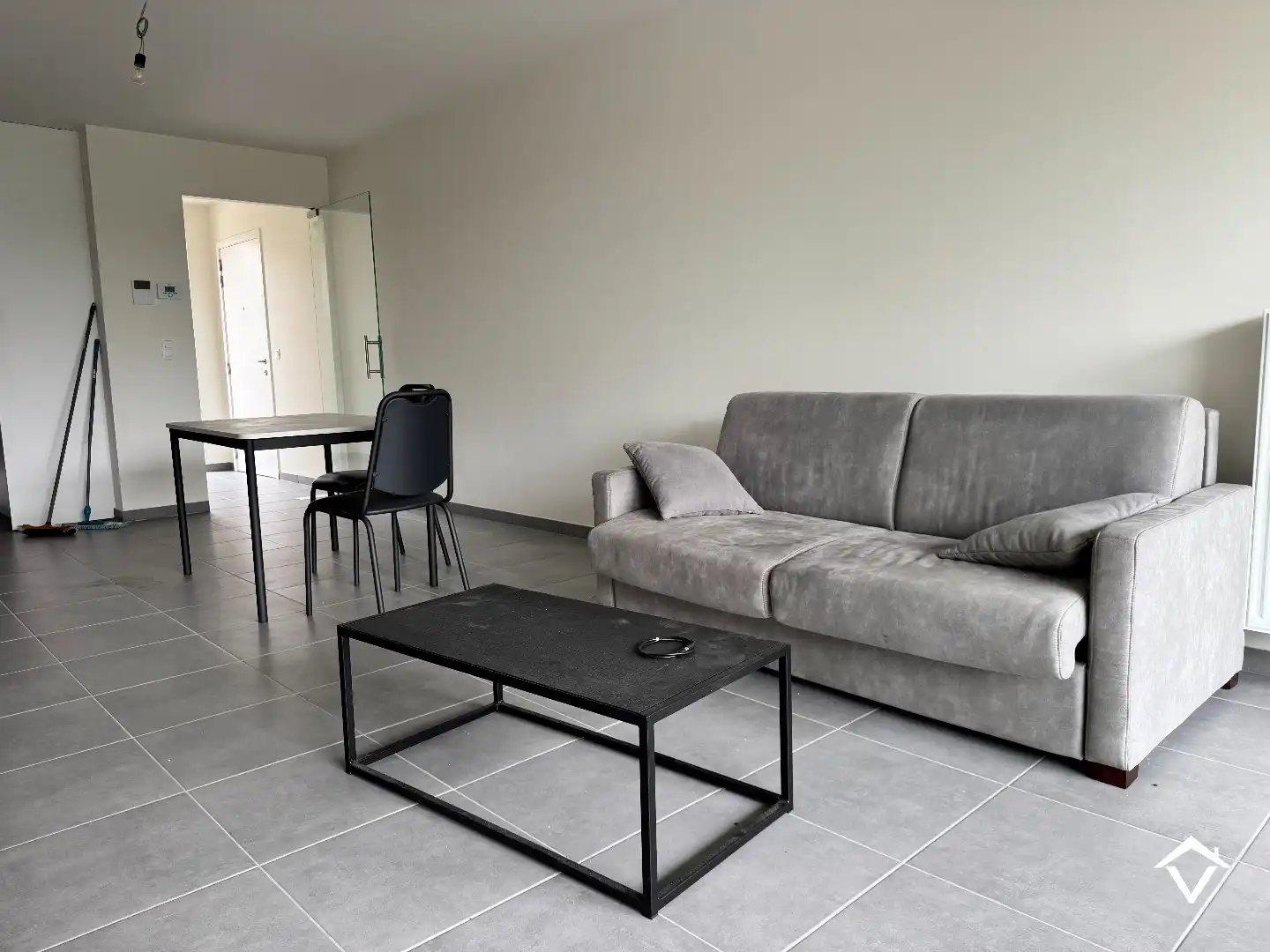 Appartement met 2 slaapkamers en garagebox te Westrozebeke foto 3