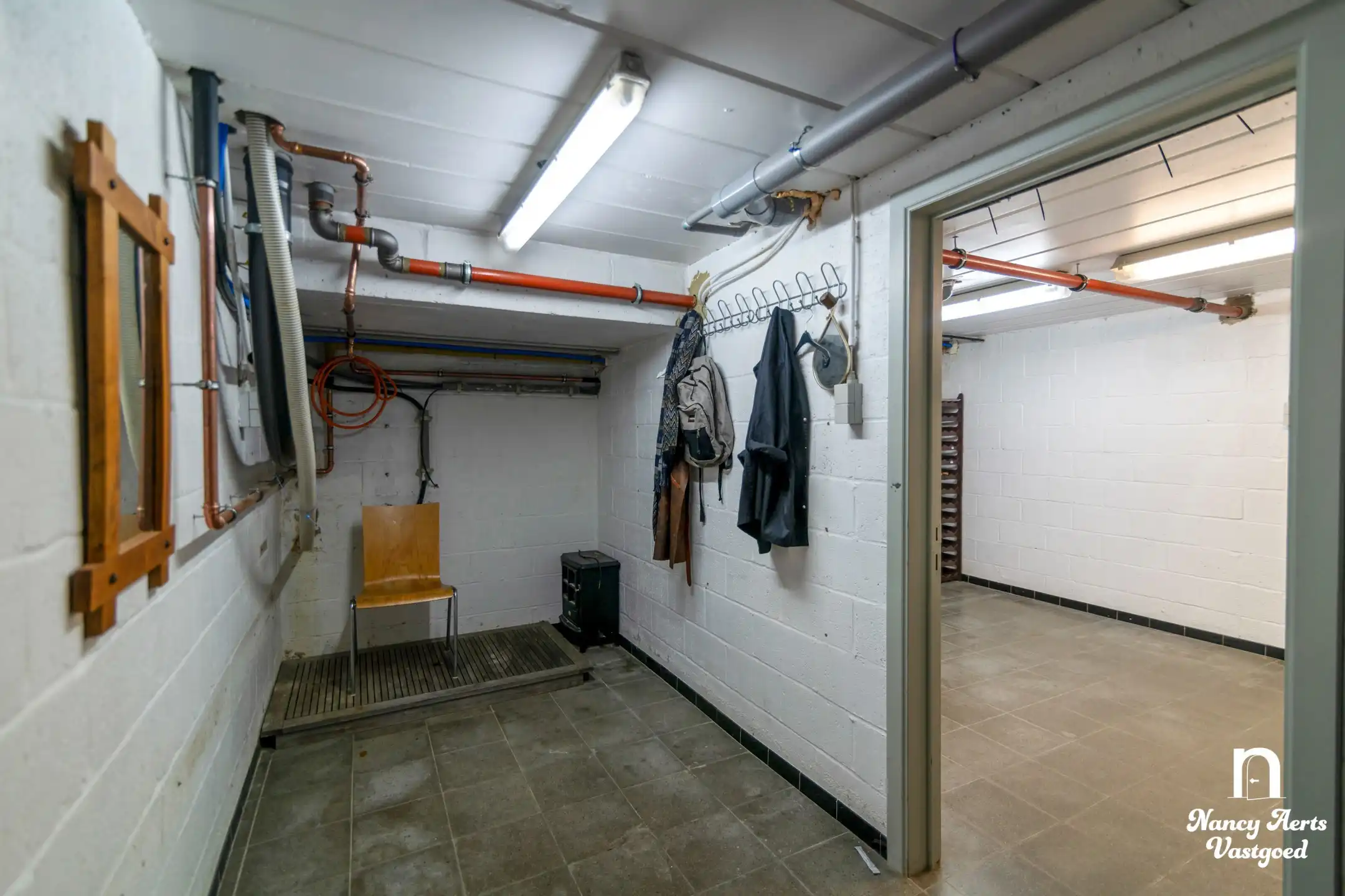 Handelszaak te koop op toplocatie in Beringen-Centrum foto 19