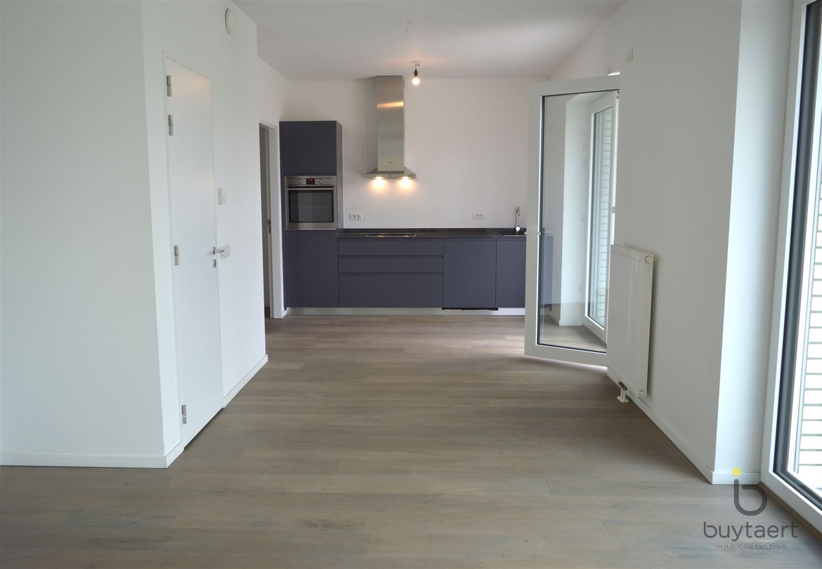 Recent en gezellig één slaapkamer appartement op het Eilandje! foto 3