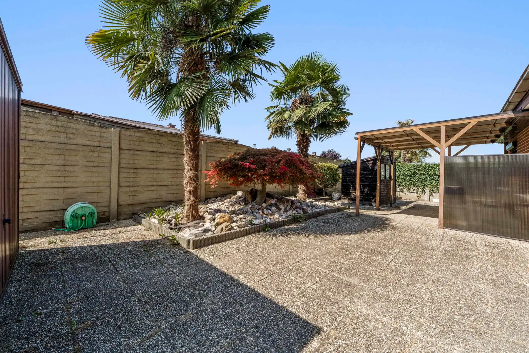 Ruime woning met 4 slaapkamers  foto 8