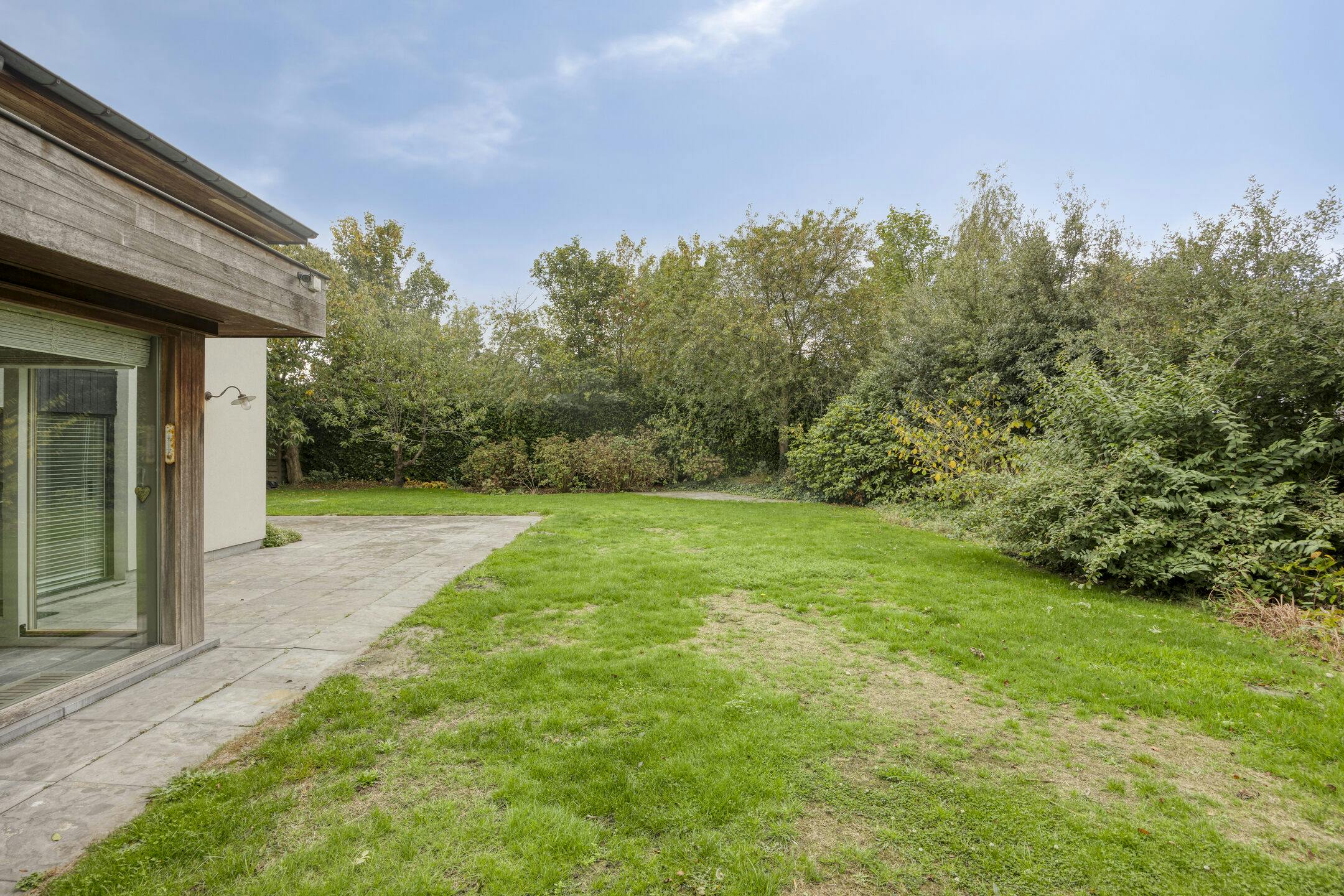 Vrijstaand huis met bijgebouw te Moerkerke (Damme) foto 3
