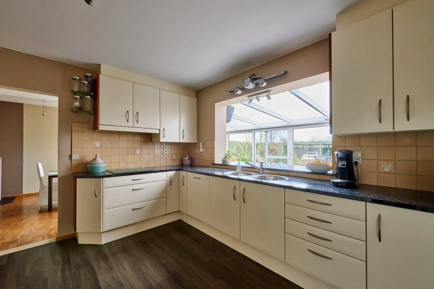 Praktisch ingedeeld keurig onderhouden landhuis - landelijk gelegen foto 4