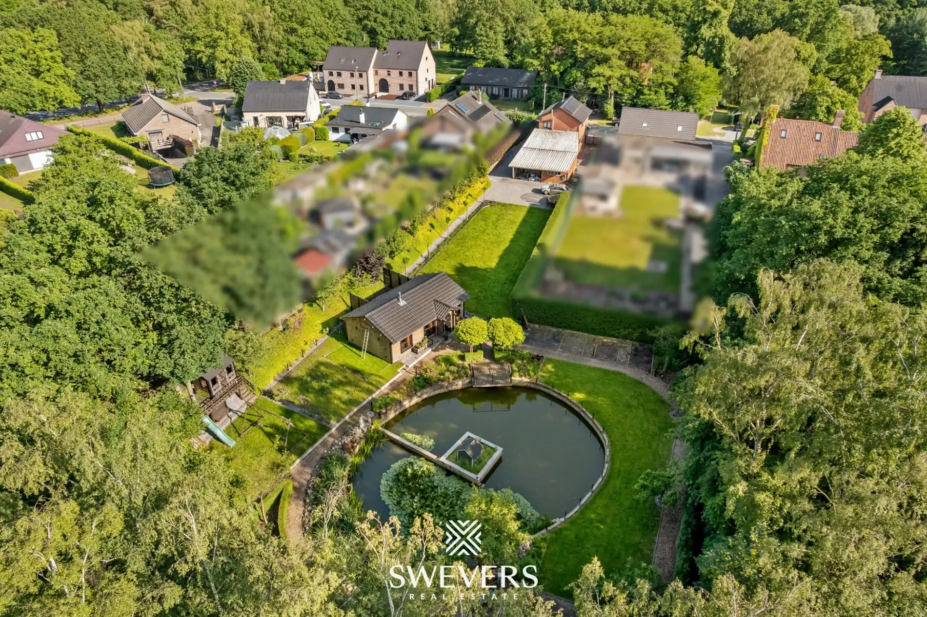Instapklare open bebouwing met ruime tuin en chalet op 2.364 m² in Houthalen-Helchteren foto 2