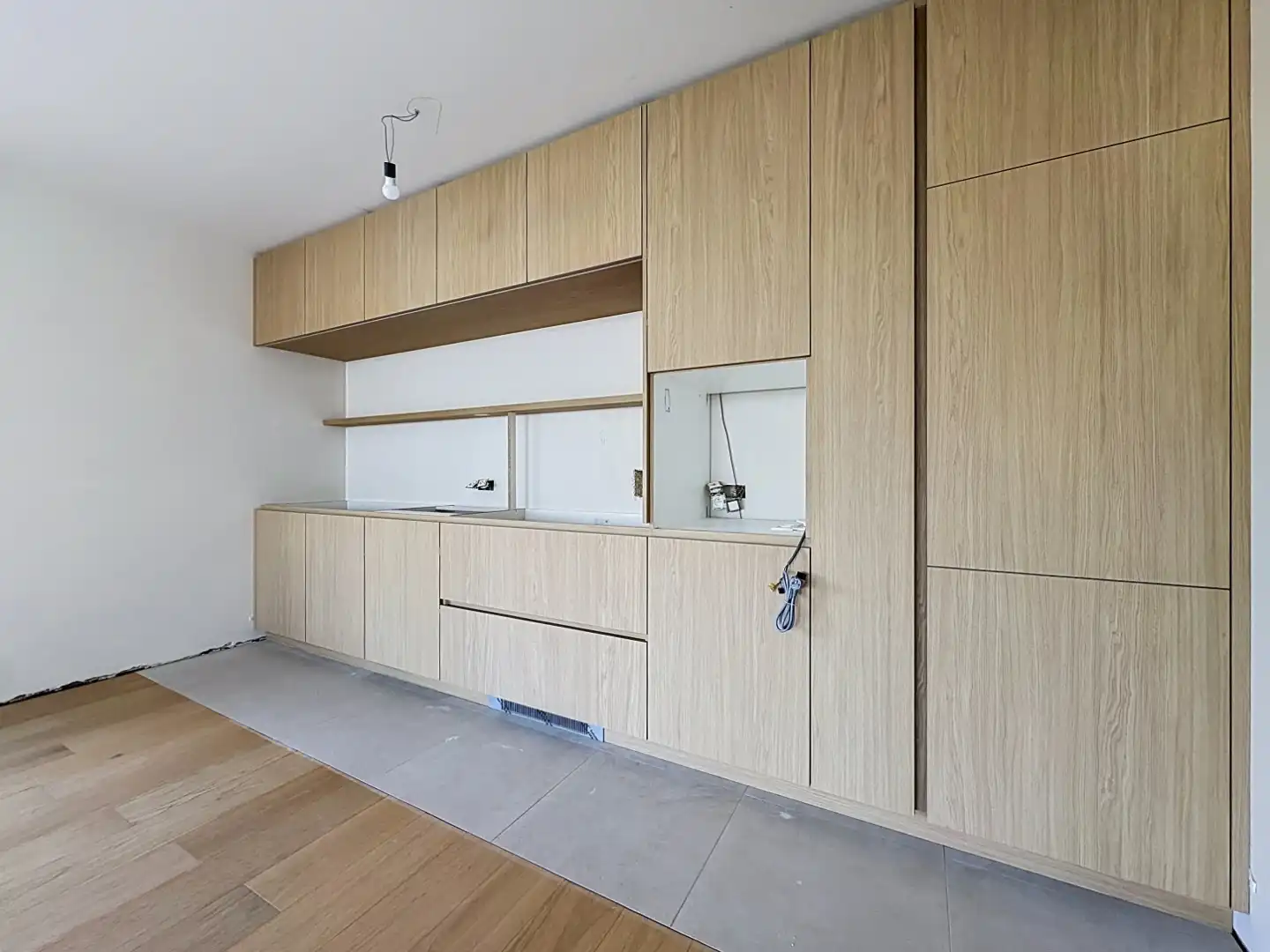Zongericht hoekappartement te Sint-Idesbald. foto 3