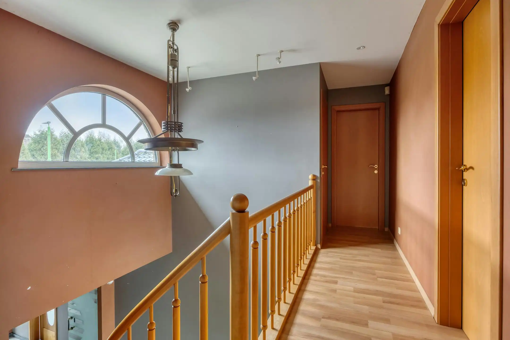 Prachtige villa te koop in centrum Zwijndrecht foto 16