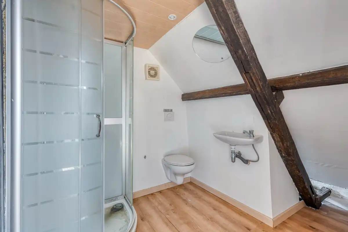 KANTOOR/PRAKTIJK met WOONST te BRUGGE foto 18