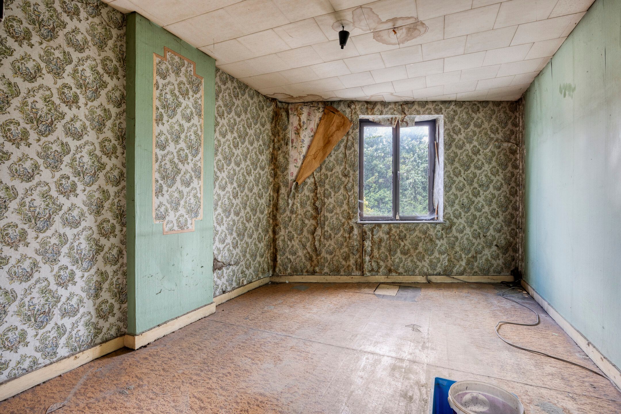 Te renoveren woning aan de stadsrand foto 14