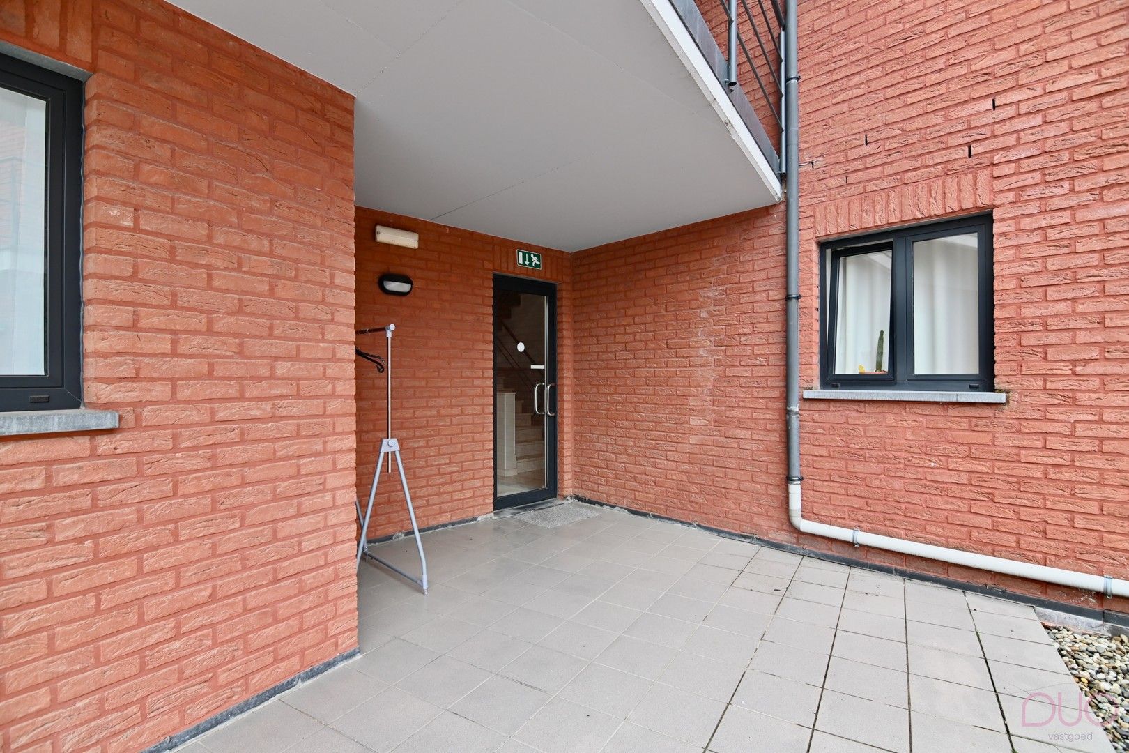 Instapklaar appartement met 2 slaapkamers in het stadscentrum van Tongeren-Borgloon (toplocatie inclusief meubels)! foto 11