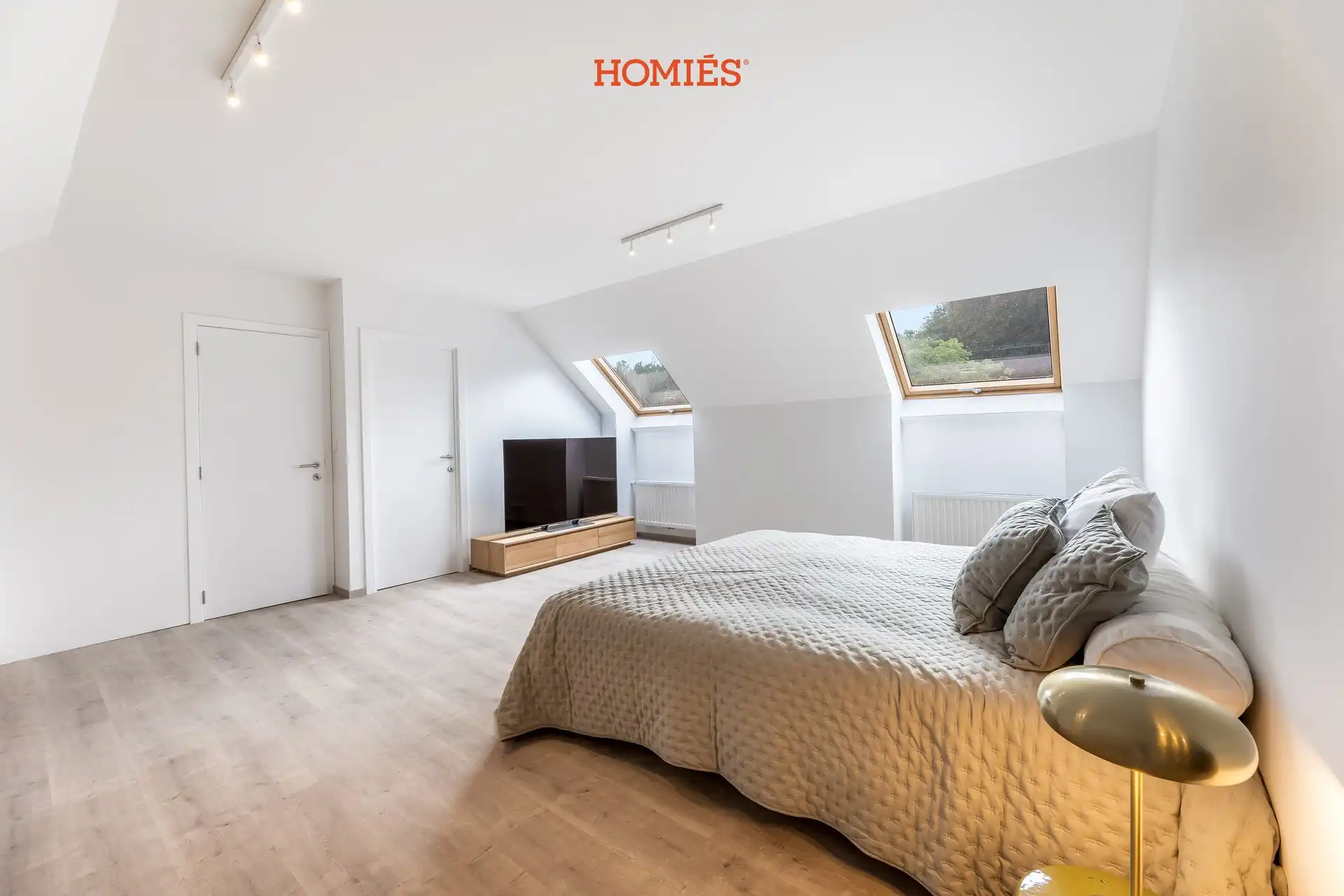 Recente kangoeroewoning met twee volwaardige woonunits foto 22