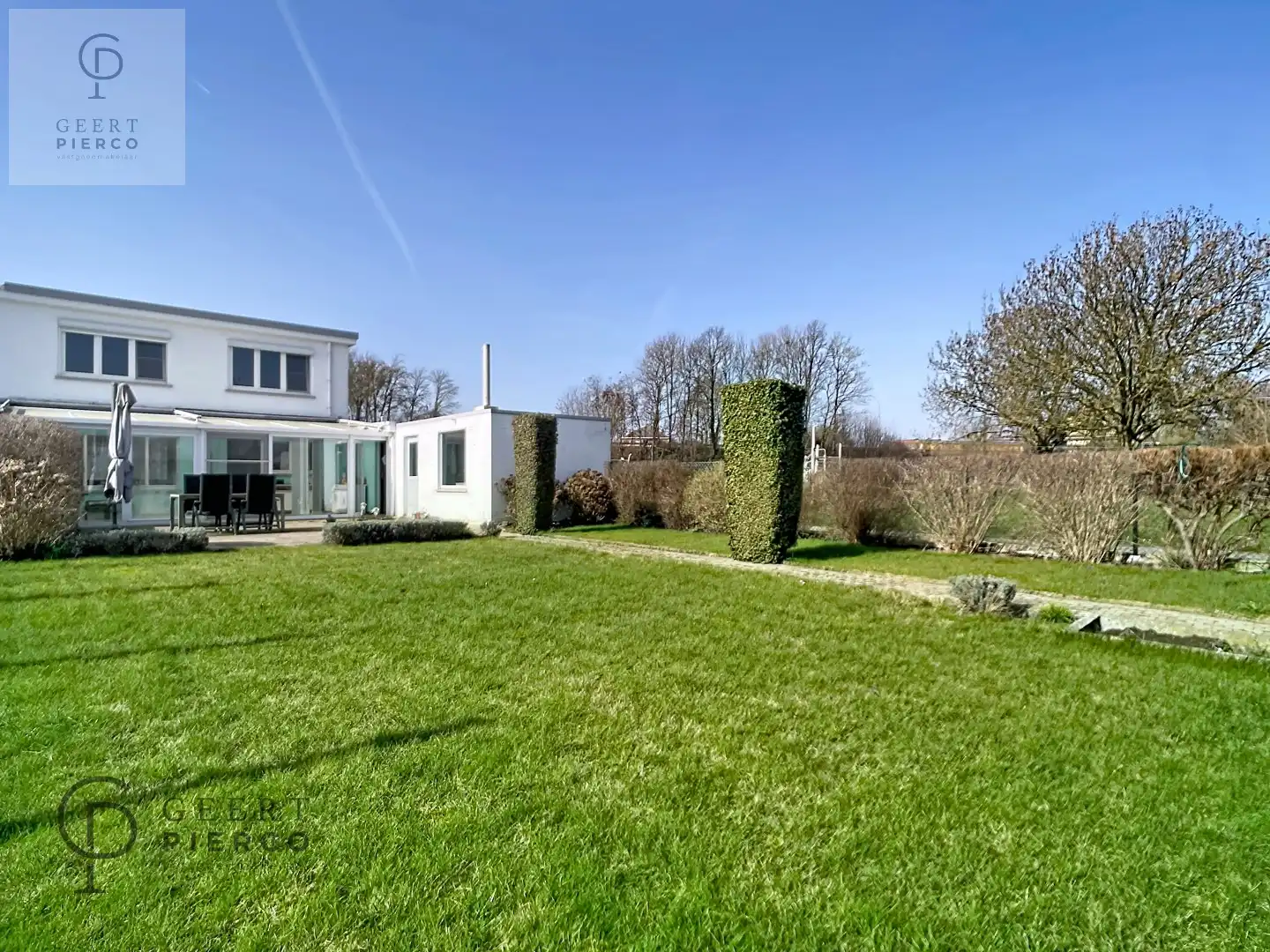 Hoofdfoto van de publicatie: Leuke halfopen woonst op een topligging in Landen