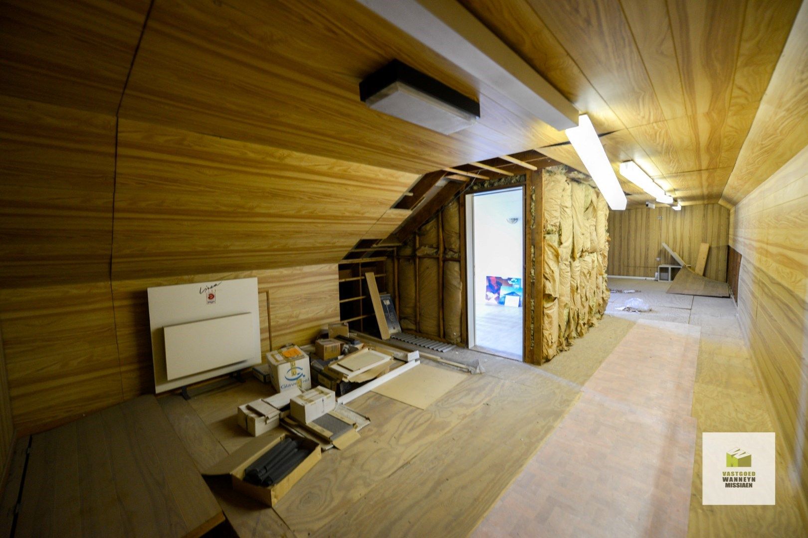 Te renoveren woning met kantoor/toonzaal met grote parking  foto 21