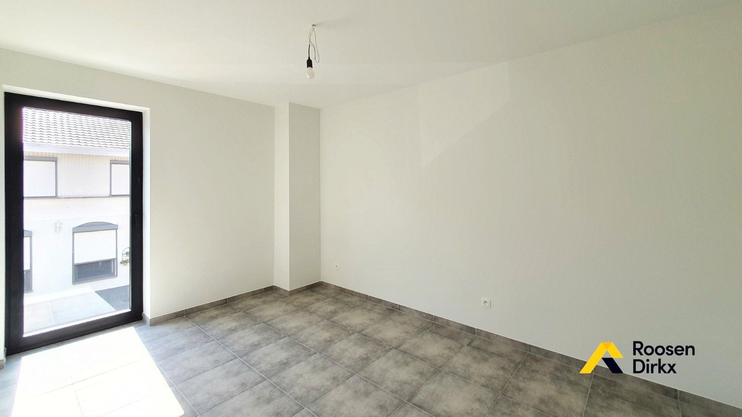 PRACHTIG APPARTMENT MET 2 SLK EN TERRAS HARTJE BREE! foto 17