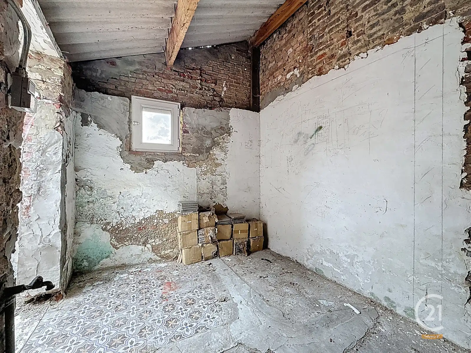 2 slks - instapklaar met terras/koer foto 16