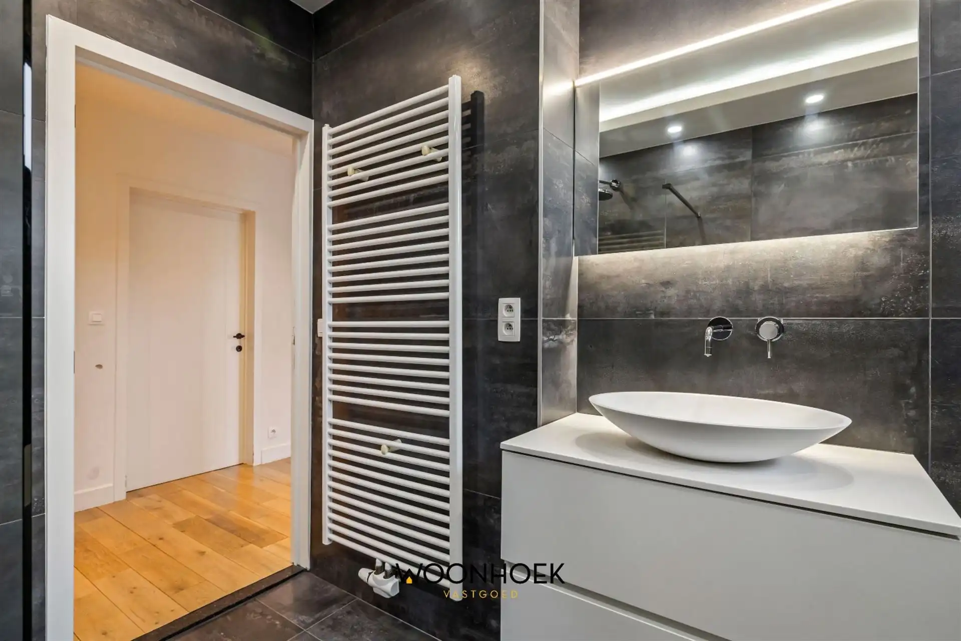 Luxueuze villa met zwembad en poolhouse te Zwijndrecht foto 13