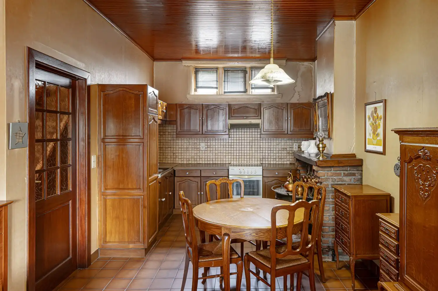 Centraal gelegen woning met 2 tot 3 slaapkamers foto 4