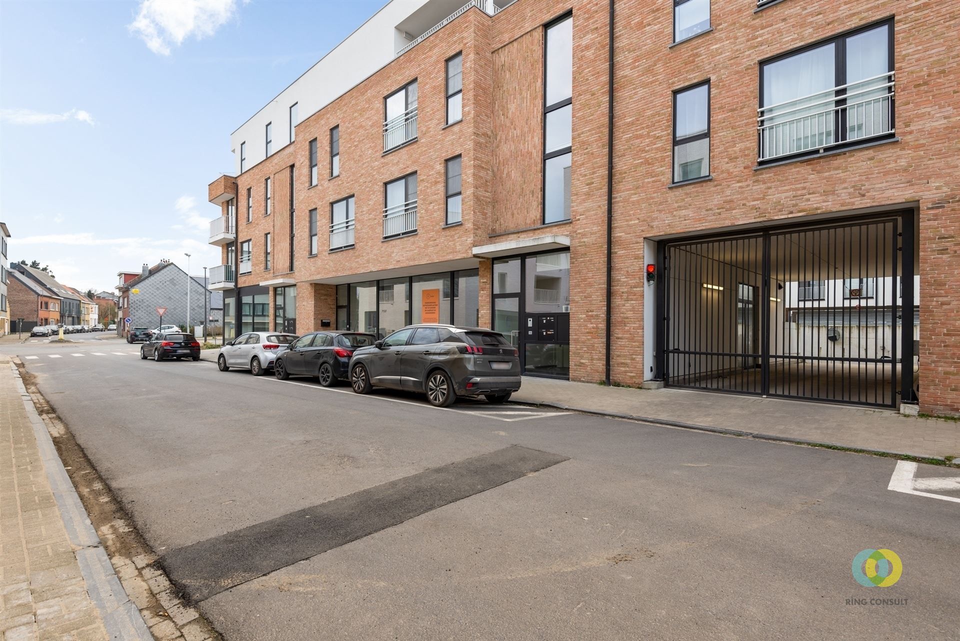 ** IN OPTIE ** Modern appartement met binnenstaanplaats foto 12