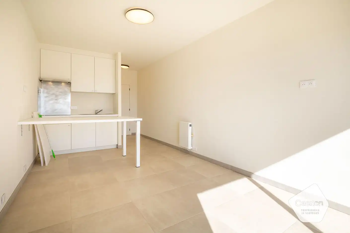 Volledig gerenoveerde studio nabij strand en zee! foto 5